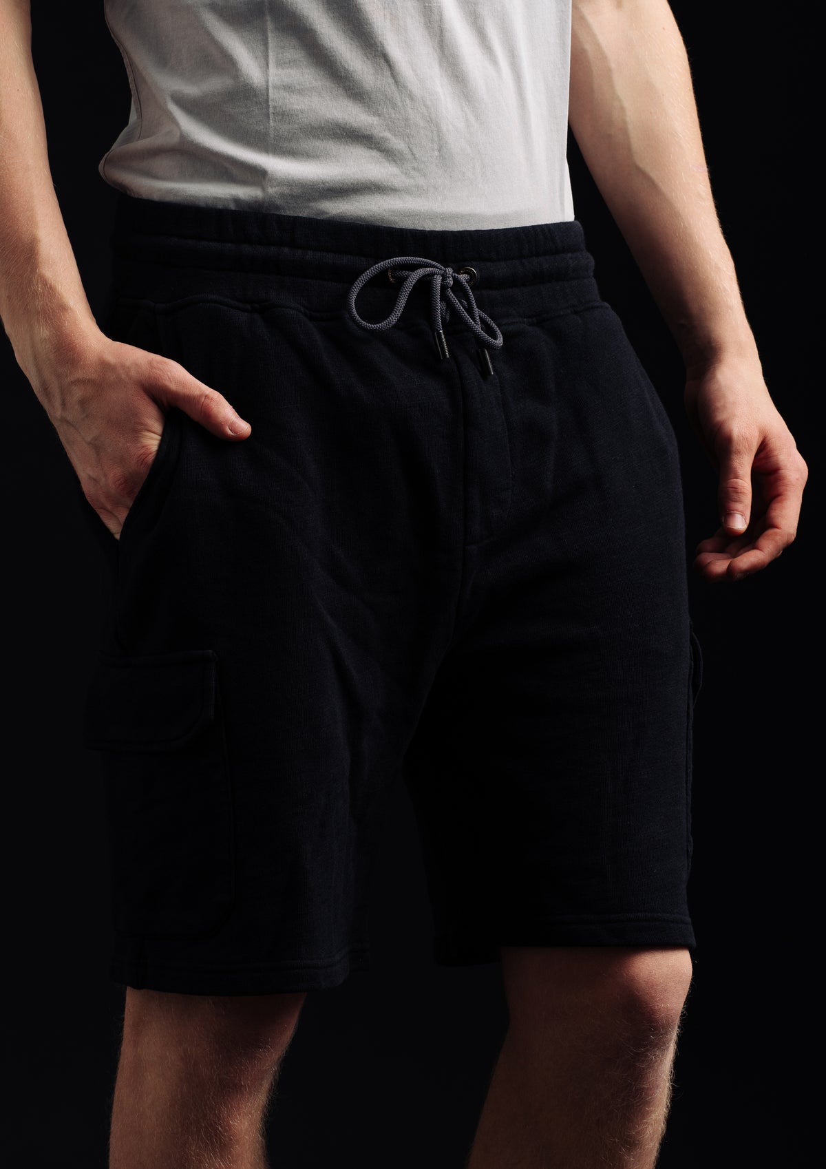 YAWAR T - CARGO JOG SHORTS