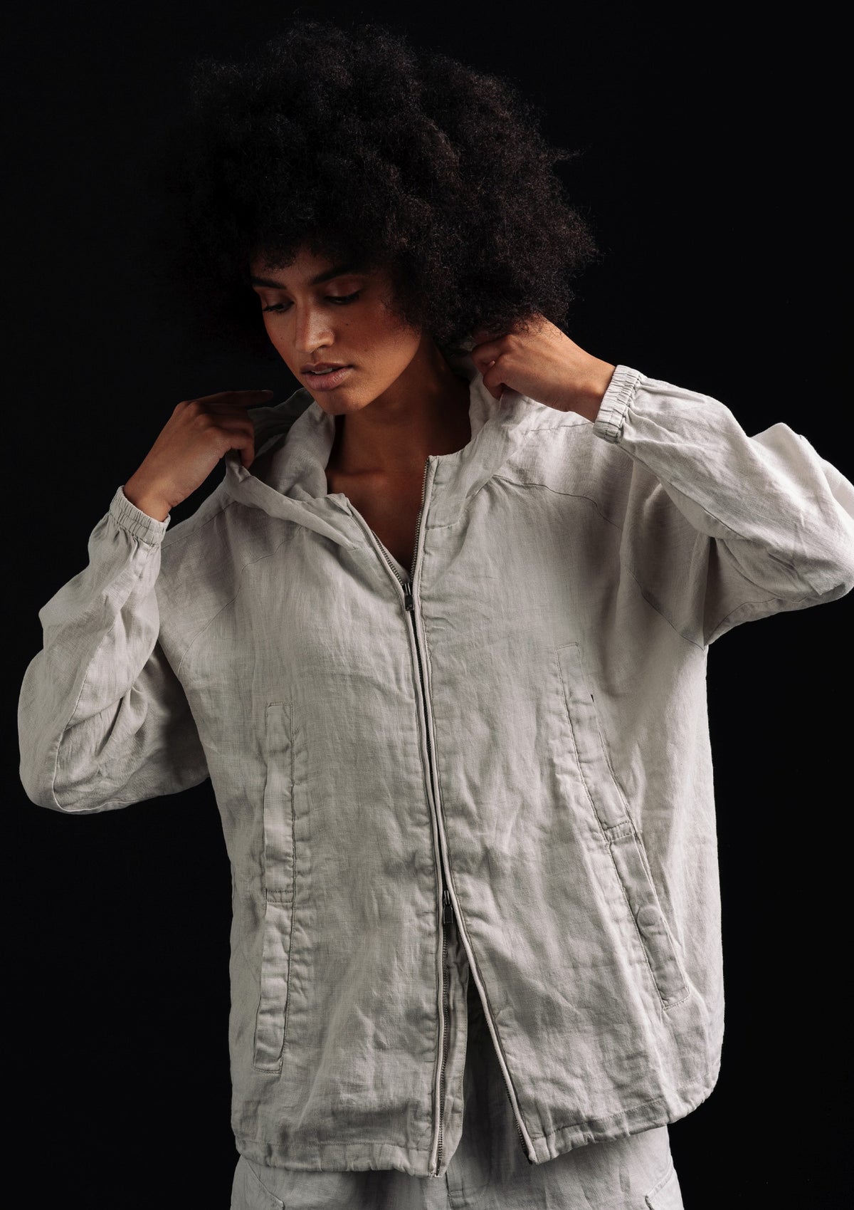 KOWHAI LH - HOODED WINDBREAKER